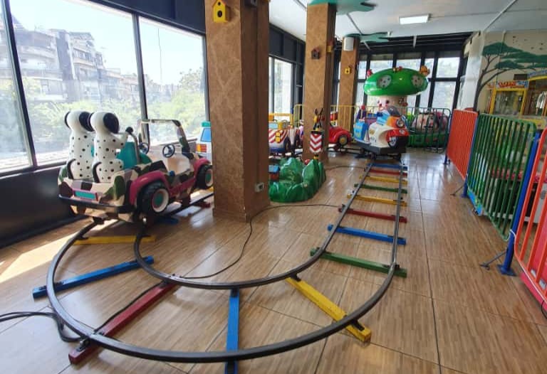 Indoor train ride at Monoland